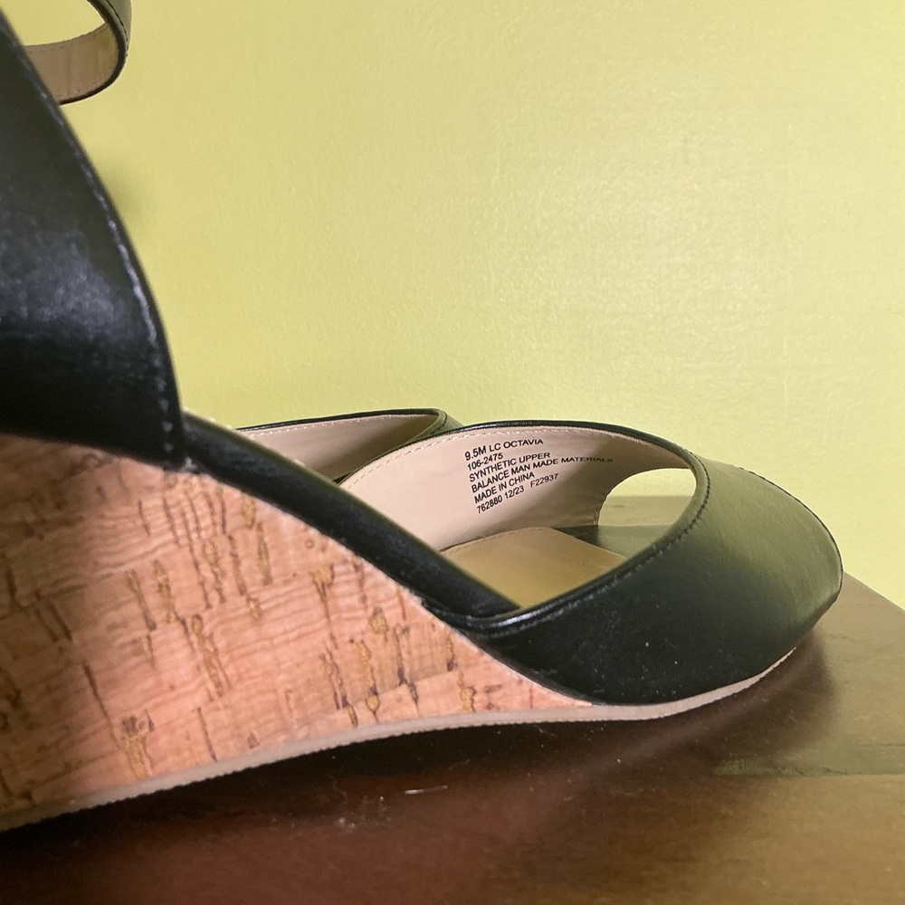 Liz Claiborne LC Octavia Black Cork Wedge Sandals Preppy Summer - Picture 5 of 7